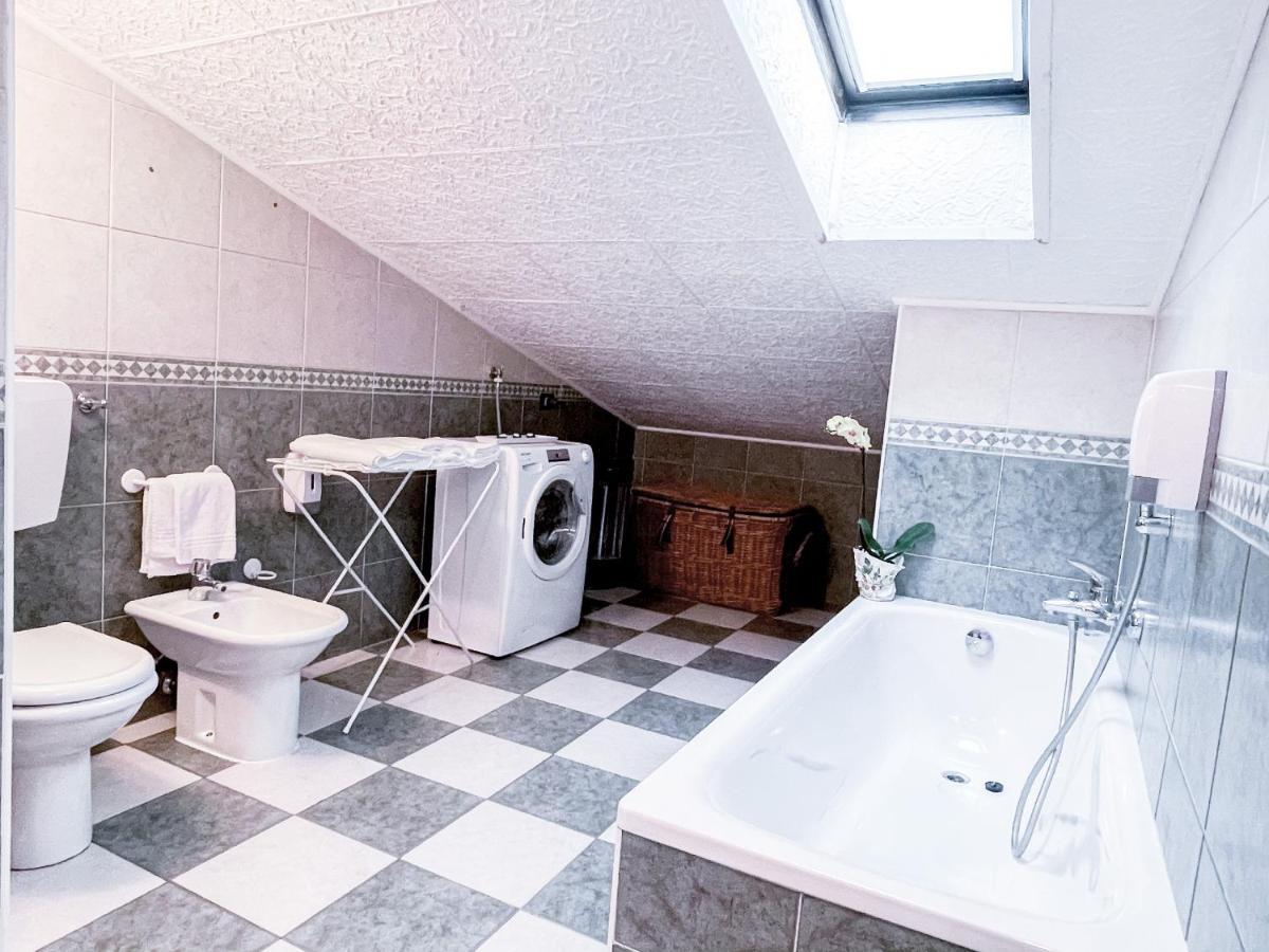 Myhouse Inn Torino - Affitti Brevi Italia Collegno Luaran gambar